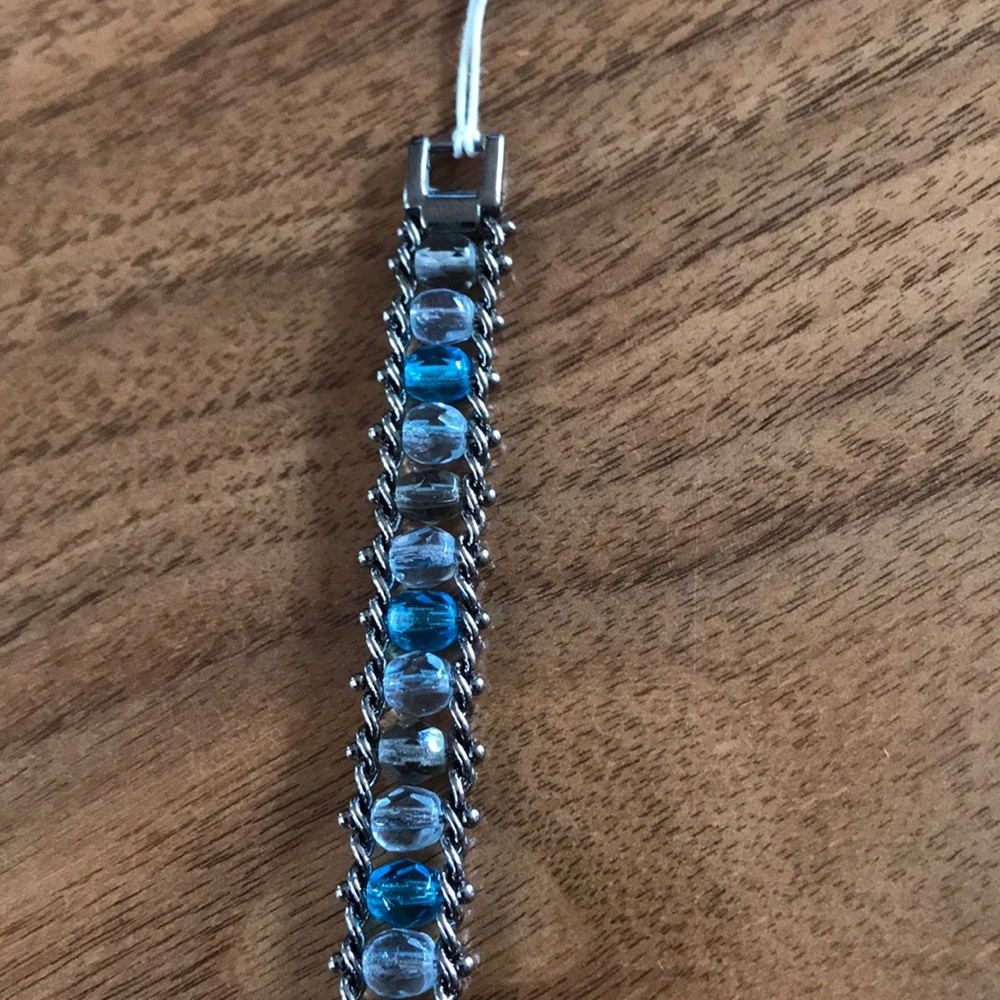 NWT Liz Claiborne Bead Bracelet - Picture 4 of 4